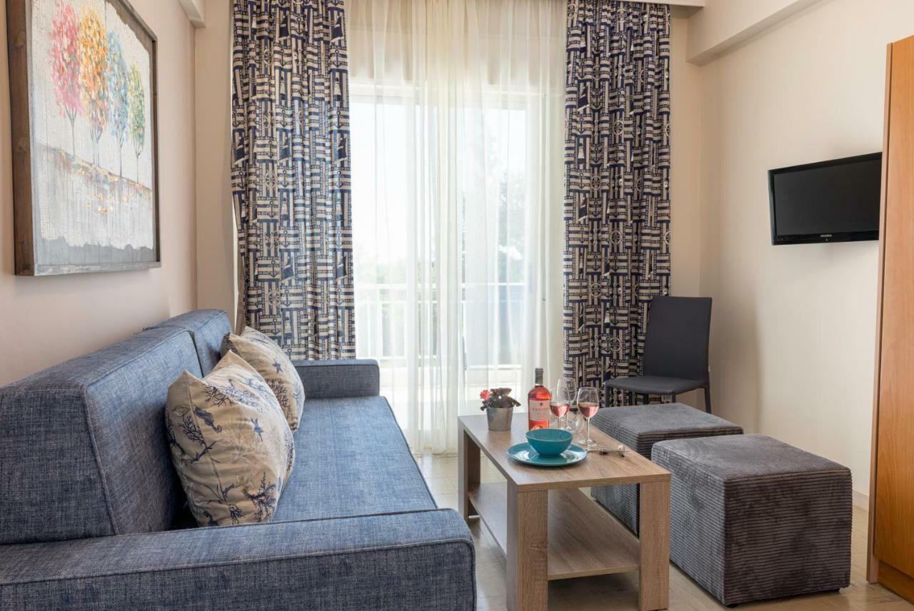 Georgalas Rest Apartments Nea Kallikrateia 外观 照片